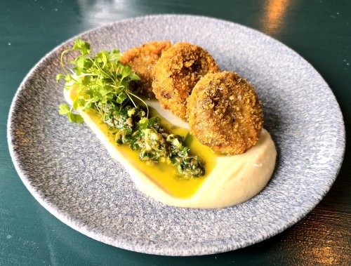 Dining Image