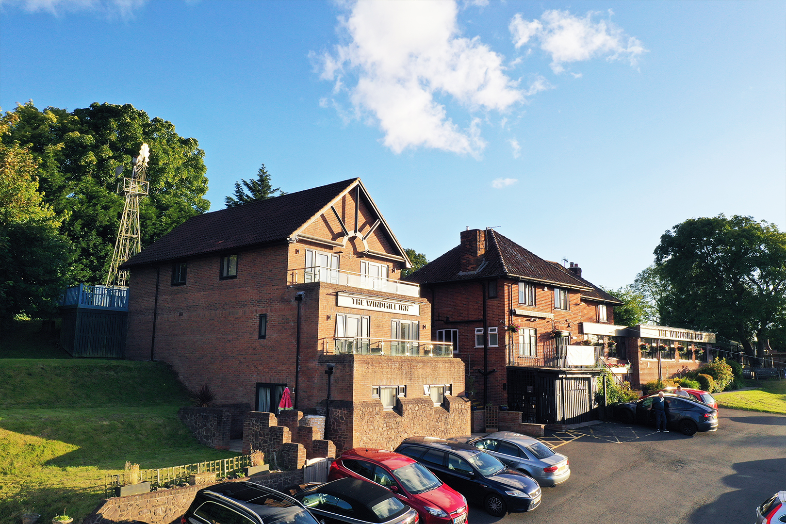 Windmill Inn